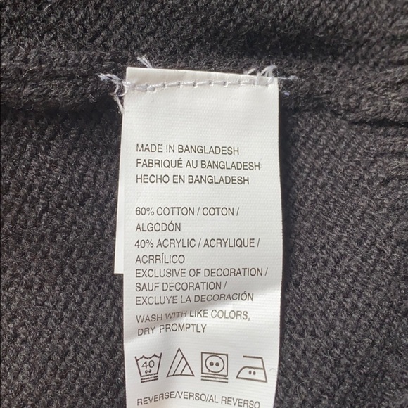 NWOT Men’s IZOD Premium Essentials V-Neck Sweater - Picture 7 of 7